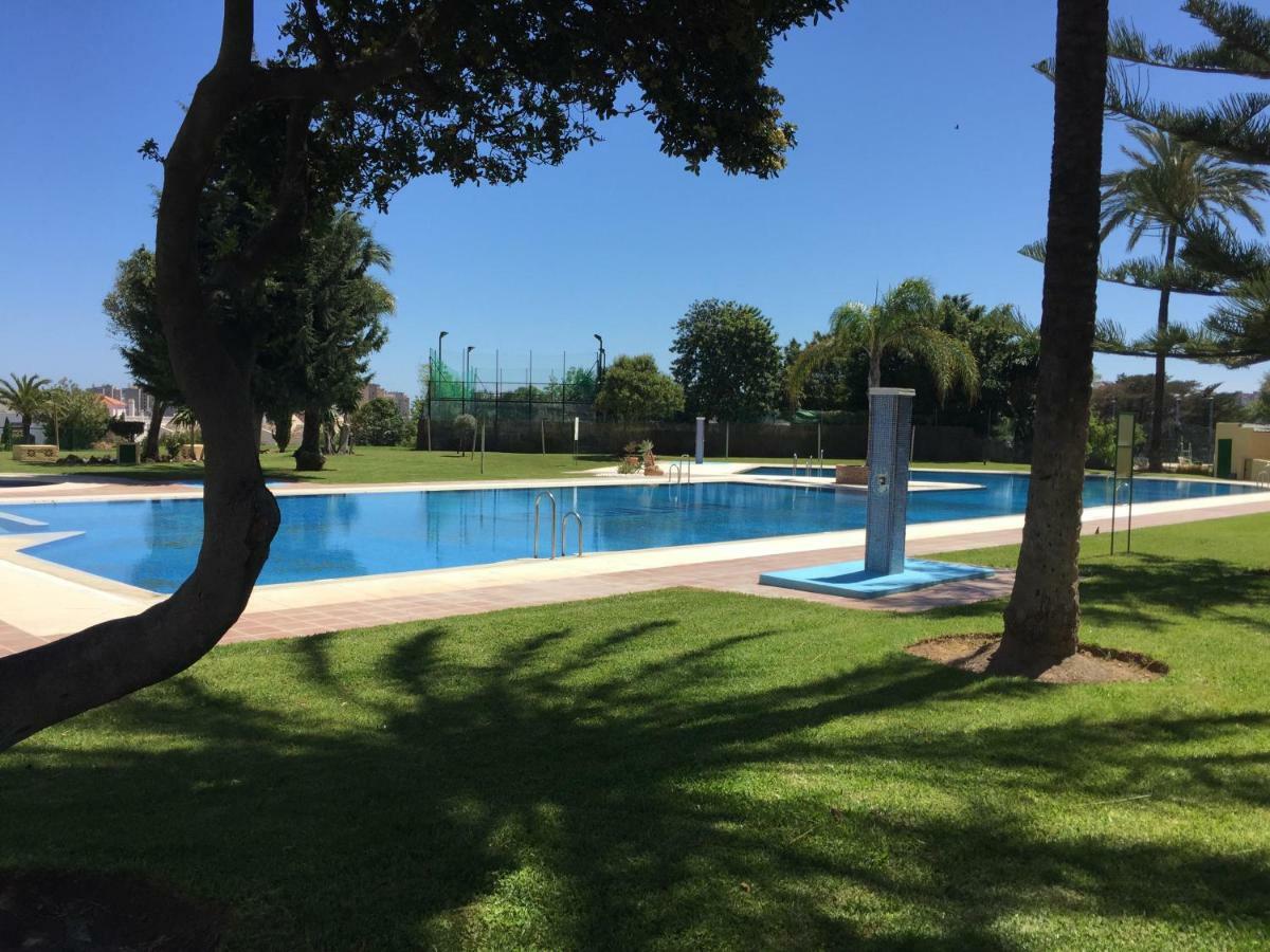Apartamento Cerca De La Playa Y Campo De Golf Con Piscina Apartment Torremolinos Exterior photo